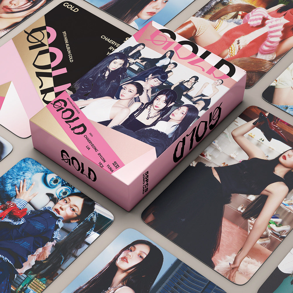 Itzy 'Gold' 55-Piece Photocard Collector's Set
