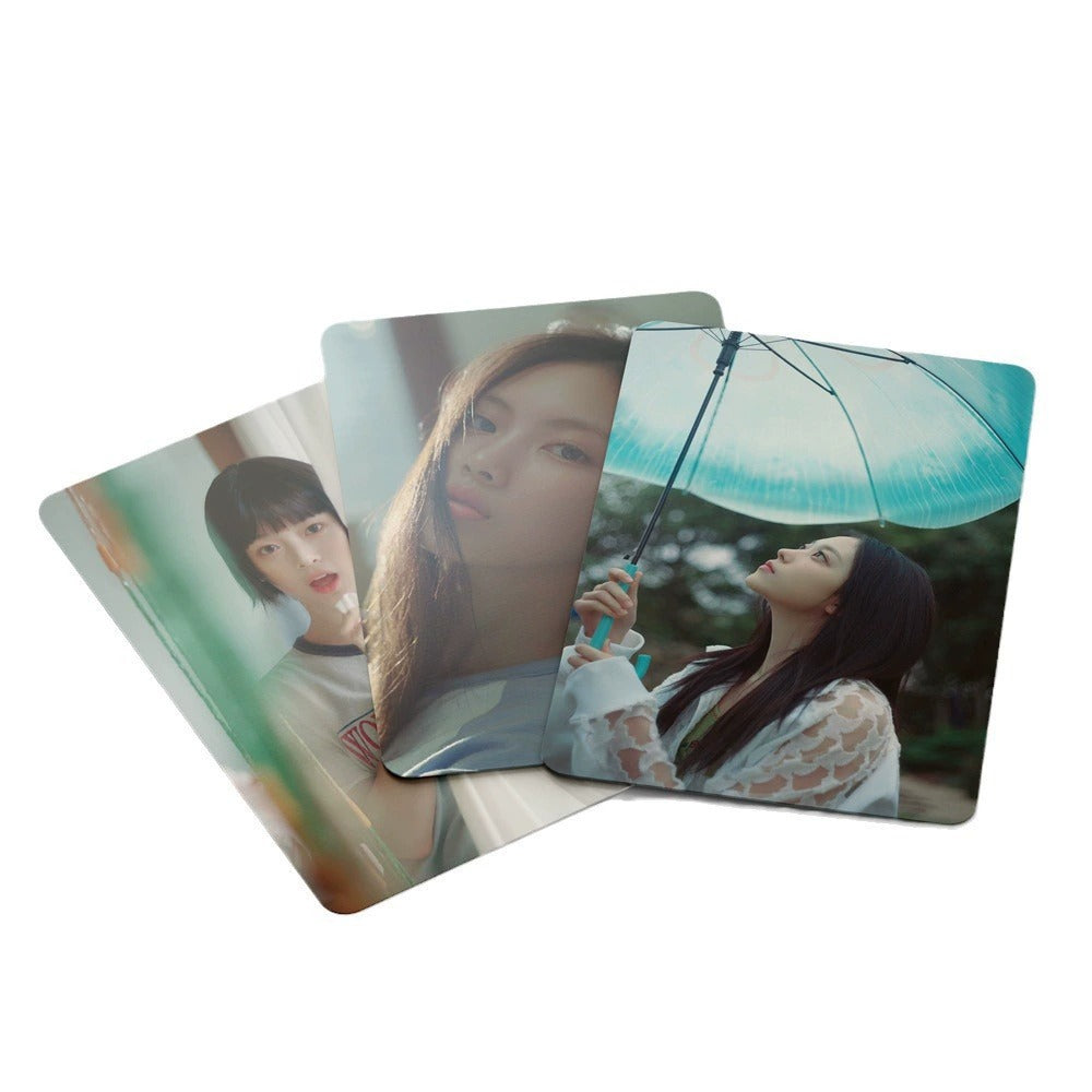 NewJeans 'How Sweet' 55-Piece Photocard Collector's Set