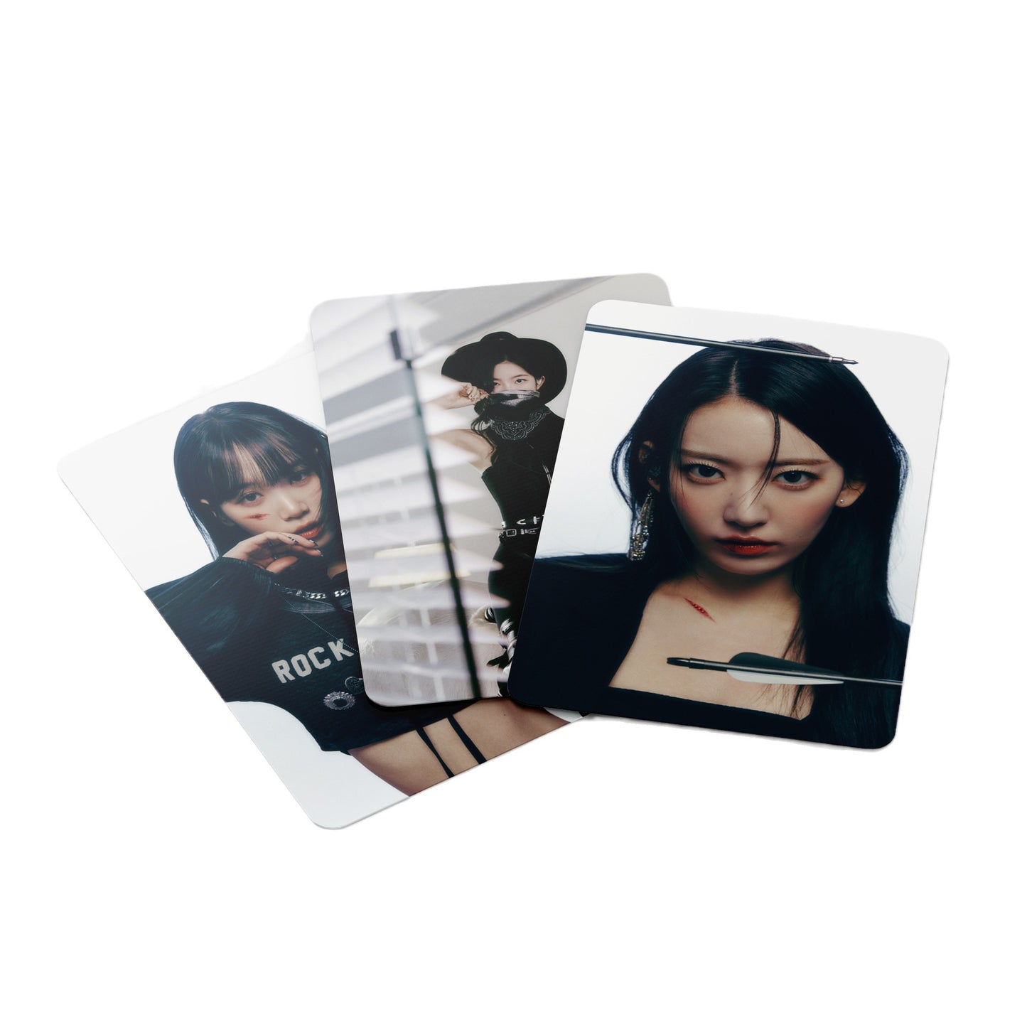 Le Sserafim 55-Piece Photocard Collector's Set